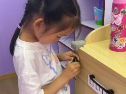 -斯坦熊亲子密室(富力广场店)