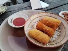 酥炸海鲜卷-Cau Go Vietnamese Cuisine