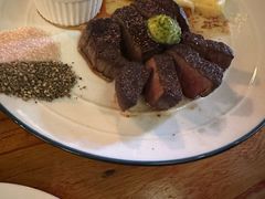 -羽深肉铺 Steak & Wine