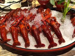 天王冰镇龙虾-虾弄弄海派小龙虾·牛羊蝎子火锅