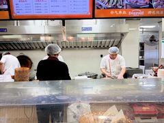 -闫家驴肉老店(华电一校店)