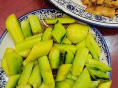 -壹阁胡羊焖饼(特色小吃街店)