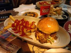-鼓楼吃面·肉啃肉(南锣鼓巷店)