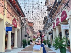 -佛罗伦萨小镇广佛名品奥特莱斯(疏港路店)