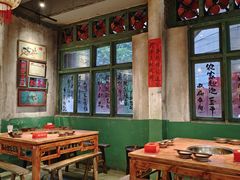 -周小明火锅(黑金冠社区店)