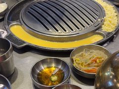 -GOGIYA·咕叽吖韩国传统烤肉店(东方新天地店)