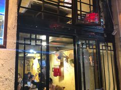 门面-霄汉牛三鲜湖北砂锅菜(万松园2店)