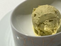 自制冰淇凌-荣轩(新荣记环球金融中心店)
