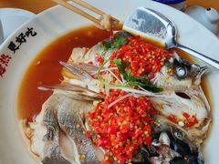 剁椒鱼头-湘阁里辣(南岭购物广场店)