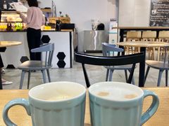 大堂-HELLO 27 意面·沙拉·帕尼尼