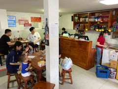 大堂-宝瑞门钉肉饼店