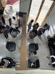 -V HAIR SALON造型