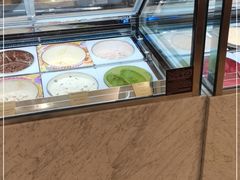 -哈根达斯(芳圆里店)