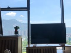 -梅园国际大酒店·自助餐厅(光明港店)