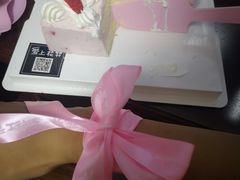 -爱上花开·蛋糕·安佳动物奶油轻奢私人定制(凯德店)