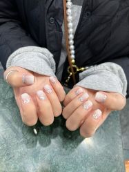 -情同手足美甲美睫