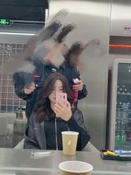-艾美A·M Hair Salon