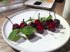 樱桃鹅肝-小大董·烤鸭(凤凰汇店)