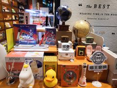 零售区-西西弗书店·矢量咖啡(新光天地店)