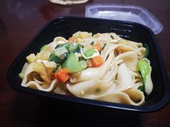 白鹿原油泼面-秦䩊会·陕西biangbiang面(畹町路店)