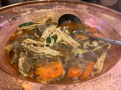 -霄汉牛三鲜湖北砂锅菜(万松园2店)