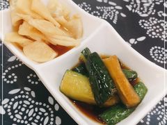 -八两八金·莱芜特色炒鸡(市南漳浦路店)