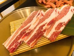 -臻牛烤肉