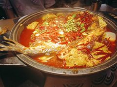 -吞鱼兽麻辣烤鱼(万达店)