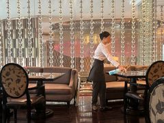 -圣丰索菲特·2 On 988 Café 自助餐厅