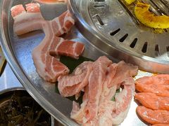 -哈哈碳都·牛肋条无限自助烤肉(宝龙店)