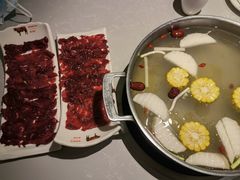 养生原汤锅-俏牛哥鲜牛肉牛肆馆(重庆天地店)