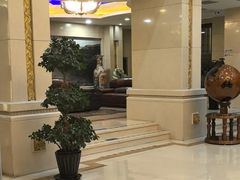 -碧中海汤泉汗蒸酒店