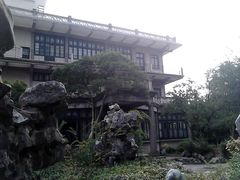 周边环境-上海市松江区中心医院