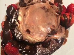 -Pancakes on the rocks(Darling Harbour)