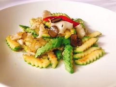 -老船夫婚宴婚庆会馆(延吉路店)