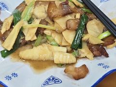 -始兴县农家小院餐馆