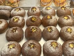 -Dough&Joe团憩(瑞虹天地月亮湾店)