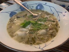 四川酸菜鱼片-龙的传人