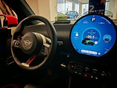 -北京盈之宝宝马&MINI4S店(望京店)