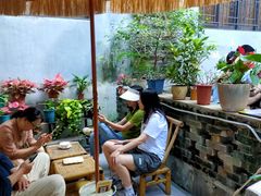 景观位-周大娘牛乳(旧寨古村总店)