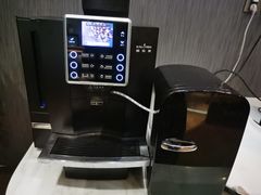 -筠咖啡西餐厅(上海国展宝龙丽筠酒店)