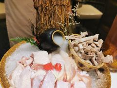 -洪氏嗨捞·猪肚鸡火锅(阳光天地店)