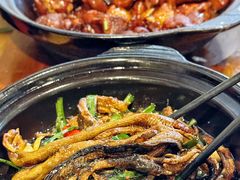 -翠姐姐农家大院·老底子萧山菜(建设一路店)