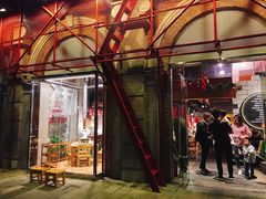 门面-么肆烤肉(汉街形象店)