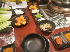 -肉甲韩国木炭烤肉(新壹街1店)