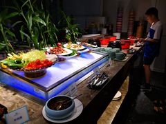 -蓝钻·国际美食海鲜自助百汇(西直门店)