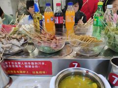 -百品聚旋转火锅(万德庄店)