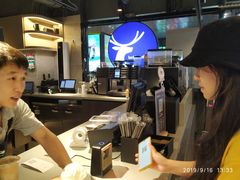 -瑞幸咖啡(东直门枢纽店)