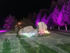 -布尔津河堤夜市