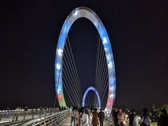 -南京眼步行桥